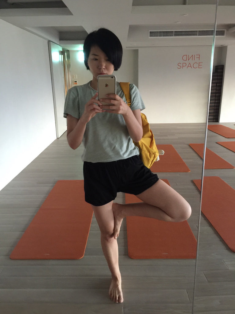 wearing black RTBU yoga bloomers to yoga class today